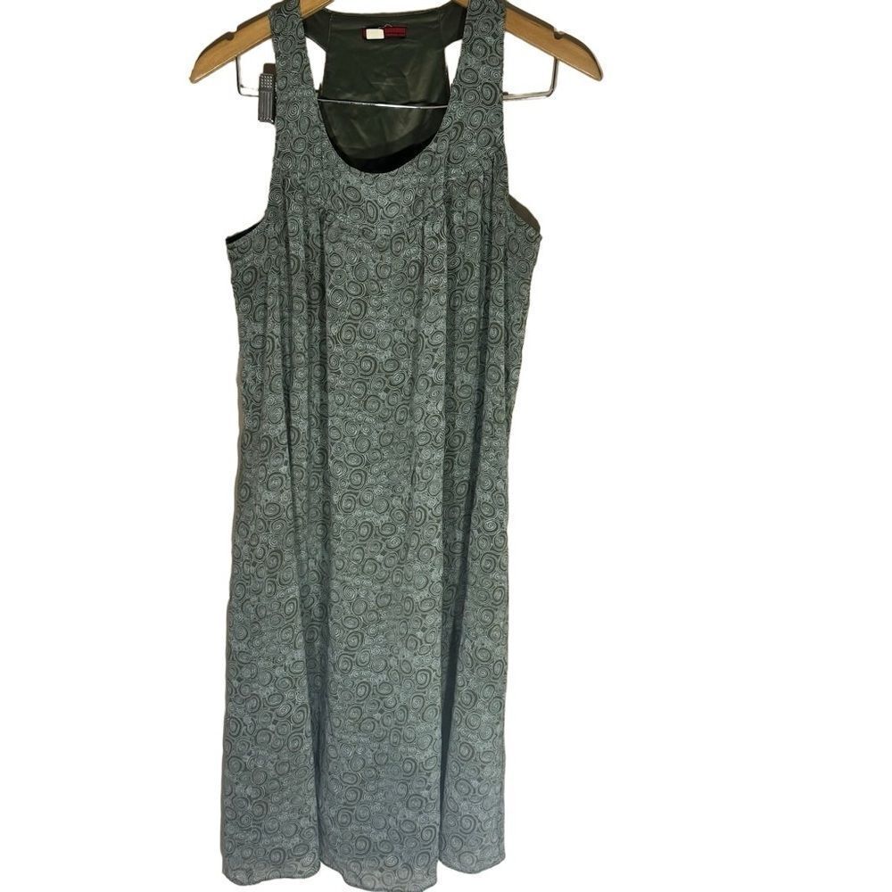 Tapemeasure Embroidered Green Sleeveless Dress Size 12 Style# TZMU0268
